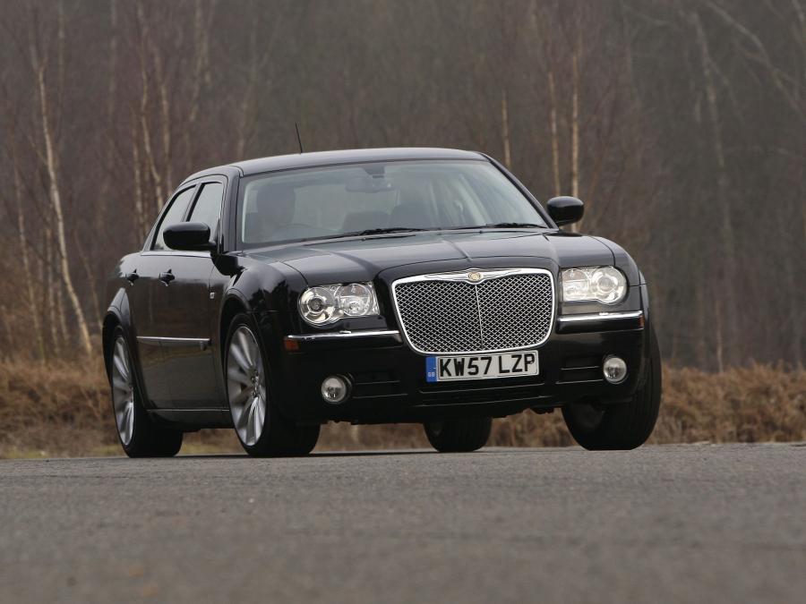  Chrysler 300C CRD SRT-Design 2008 года  (фото 9 из 21)